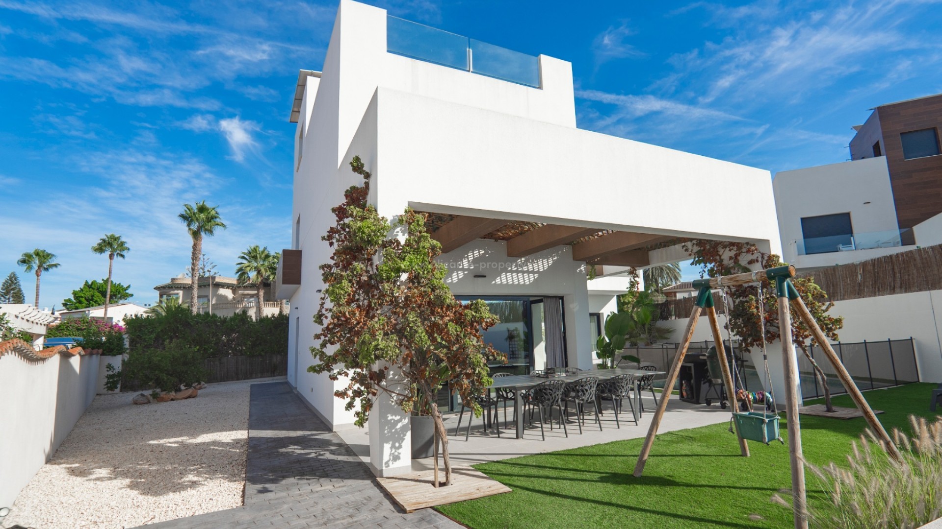 Hus / Villa i Town Center