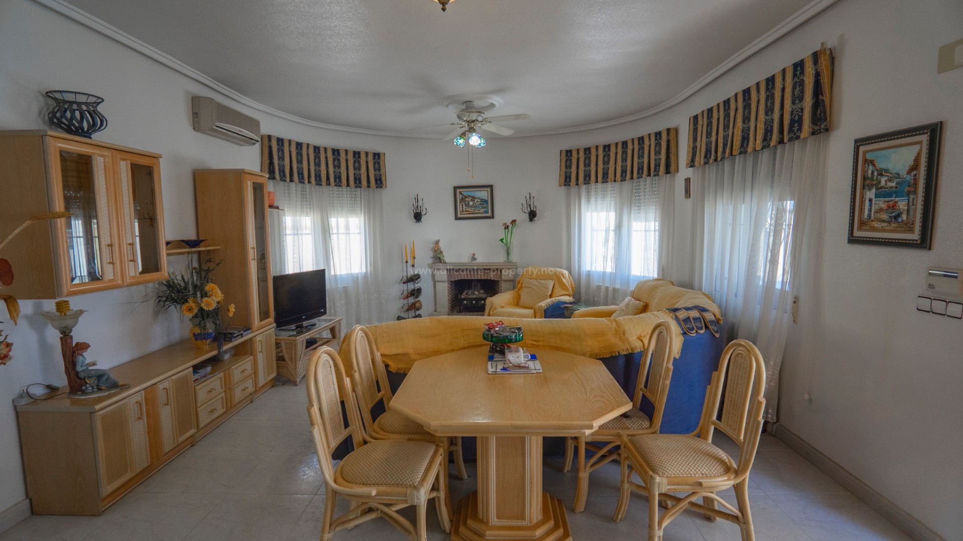 Hus / Villa i Town Center