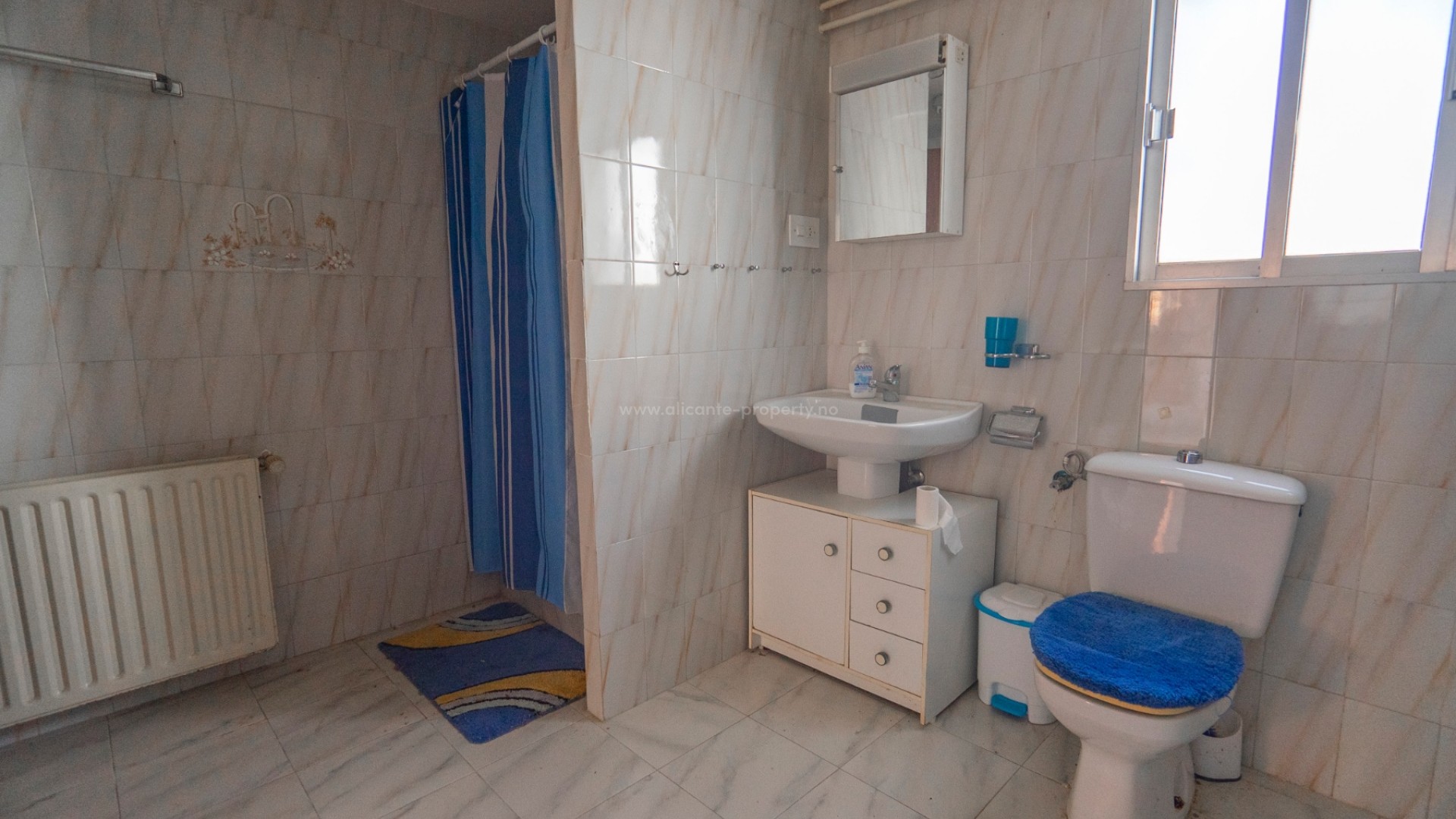 Hus / Villa i Town Center