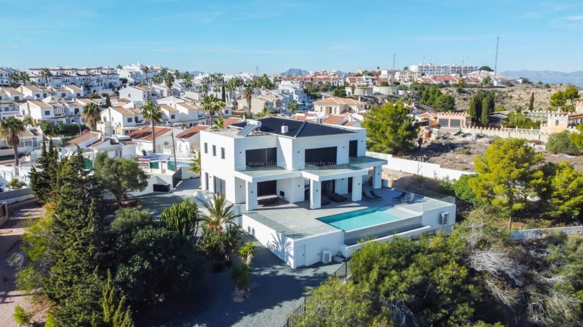 Hus / Villa i Town Center