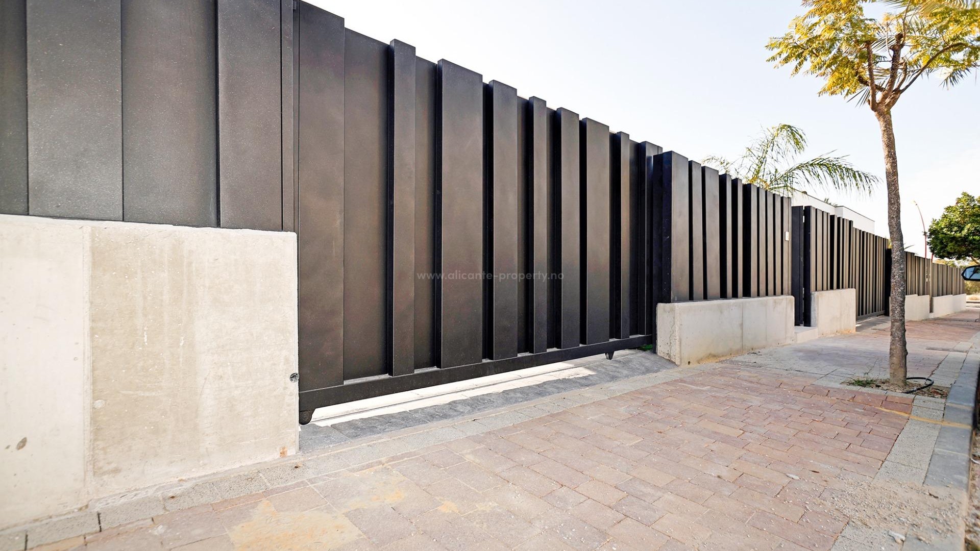 Hus / Villa i Urb. La Quinta