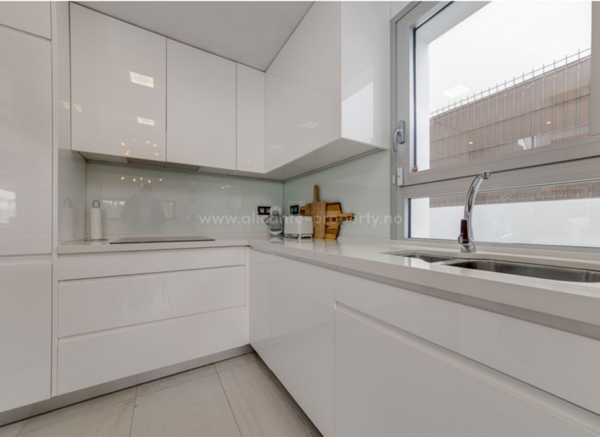 Hus / Villa i Urbanización El Raso