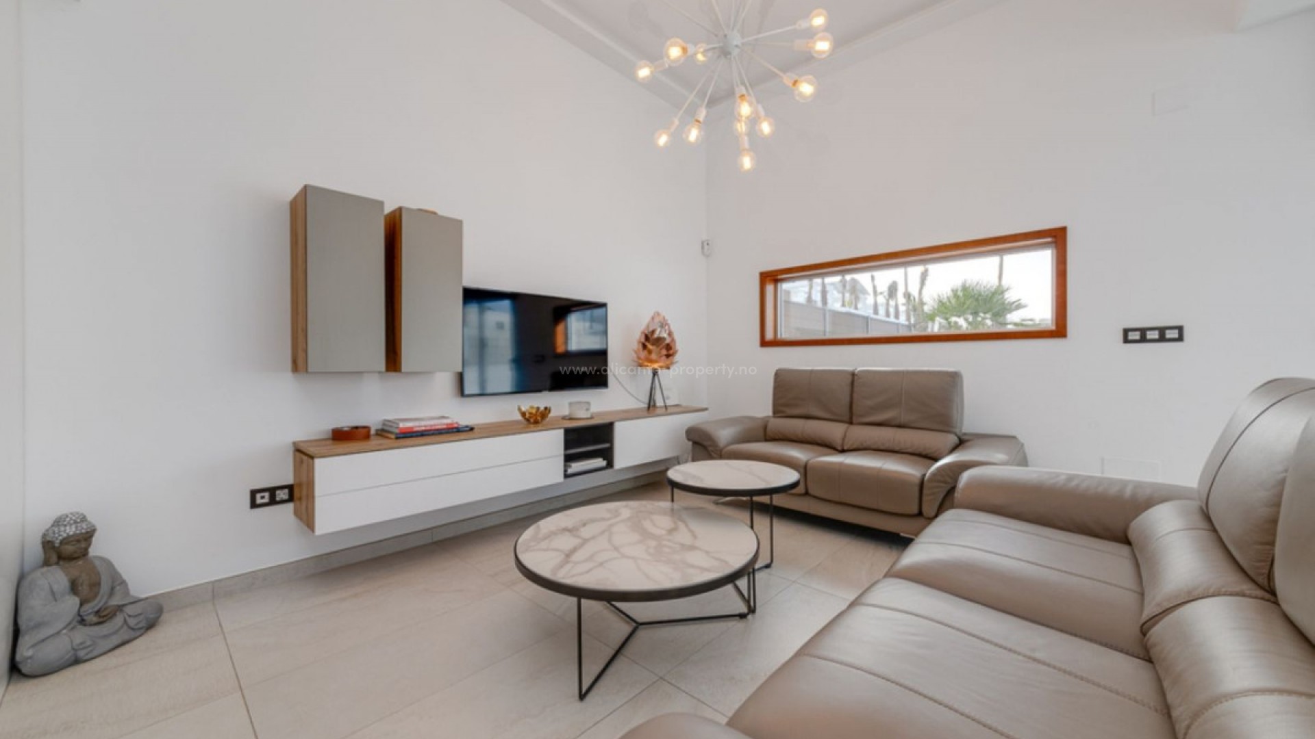 Hus / Villa i Urbanización El Raso