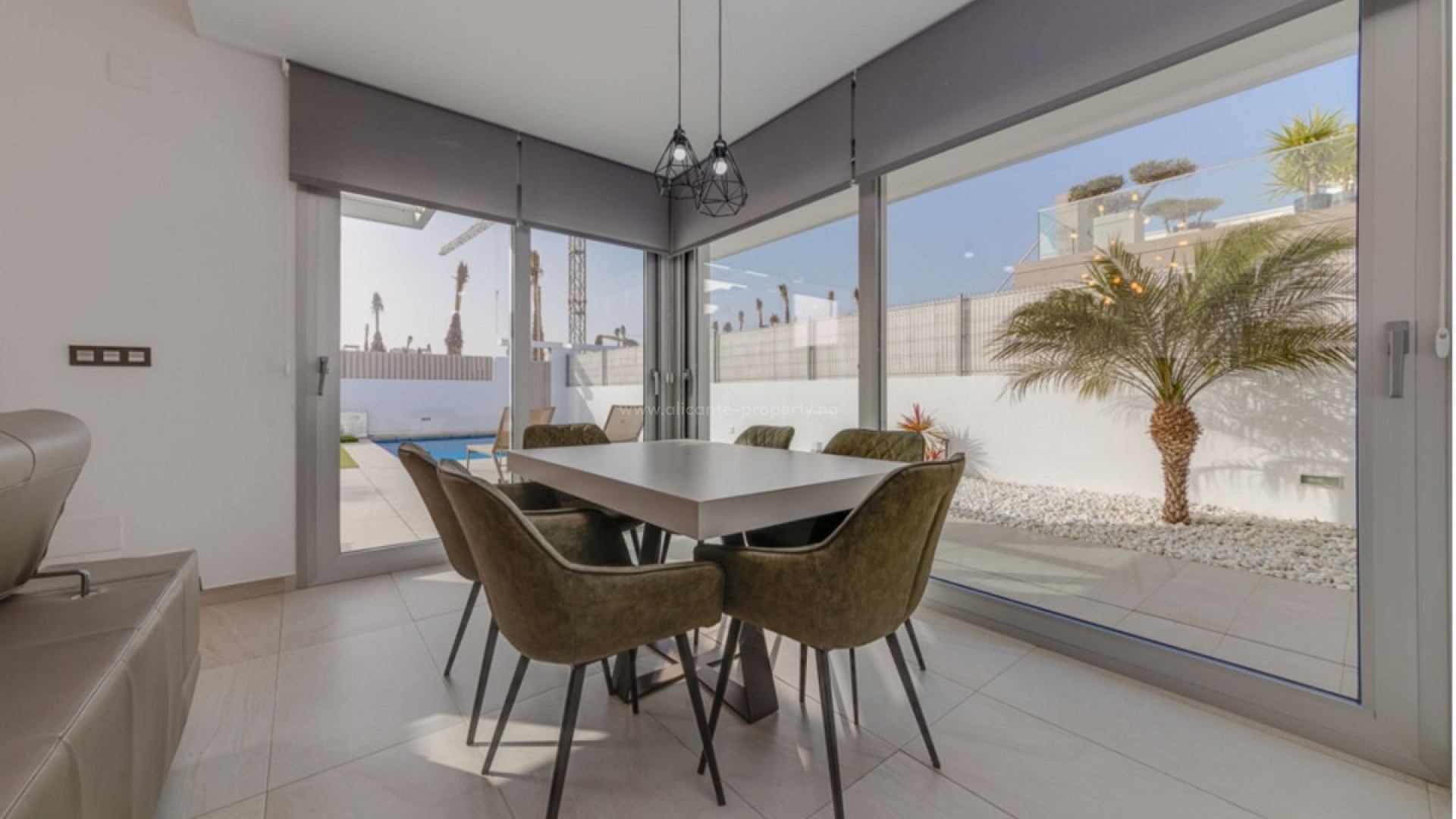 Hus / Villa i Urbanización El Raso