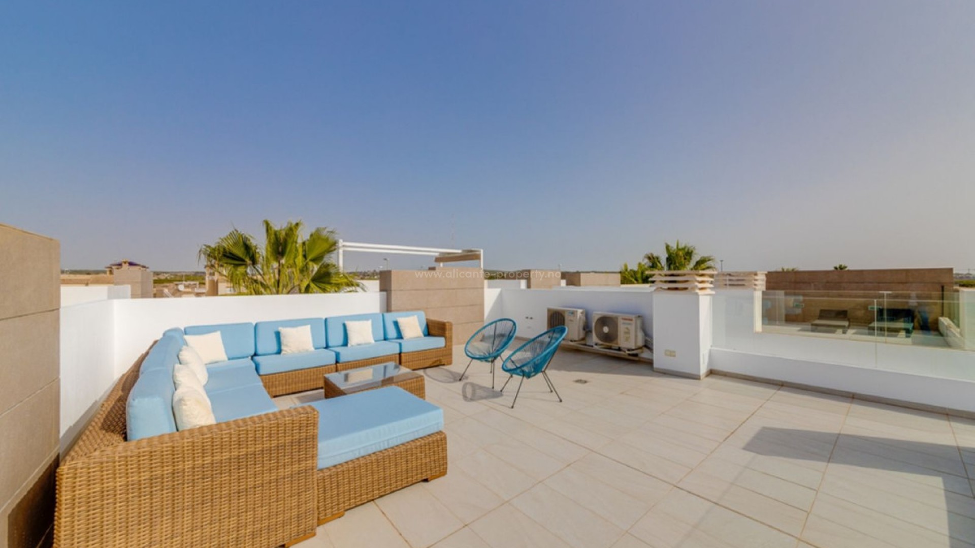 Hus / Villa i Urbanización El Raso