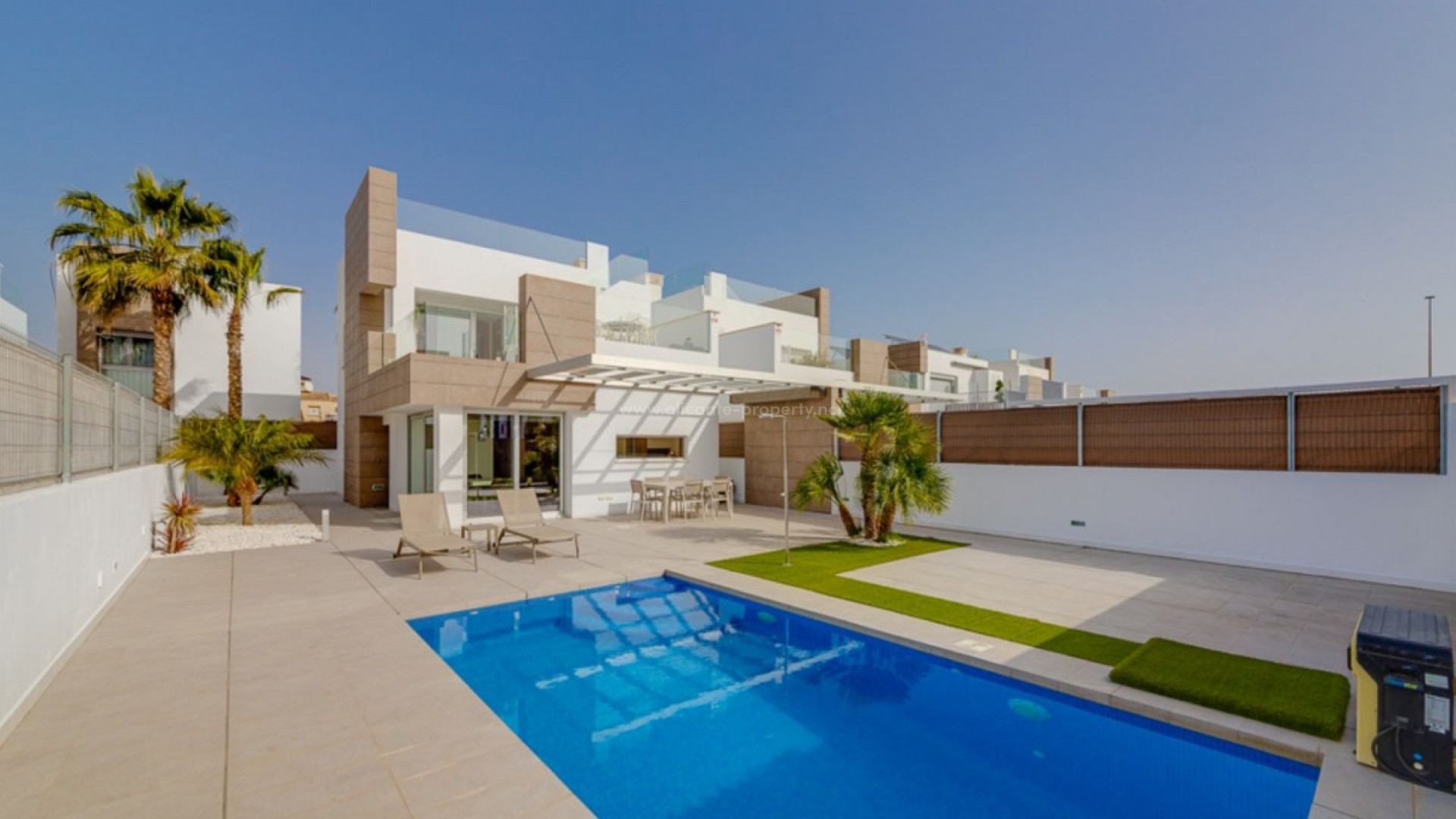 Hus / Villa i Urbanización El Raso