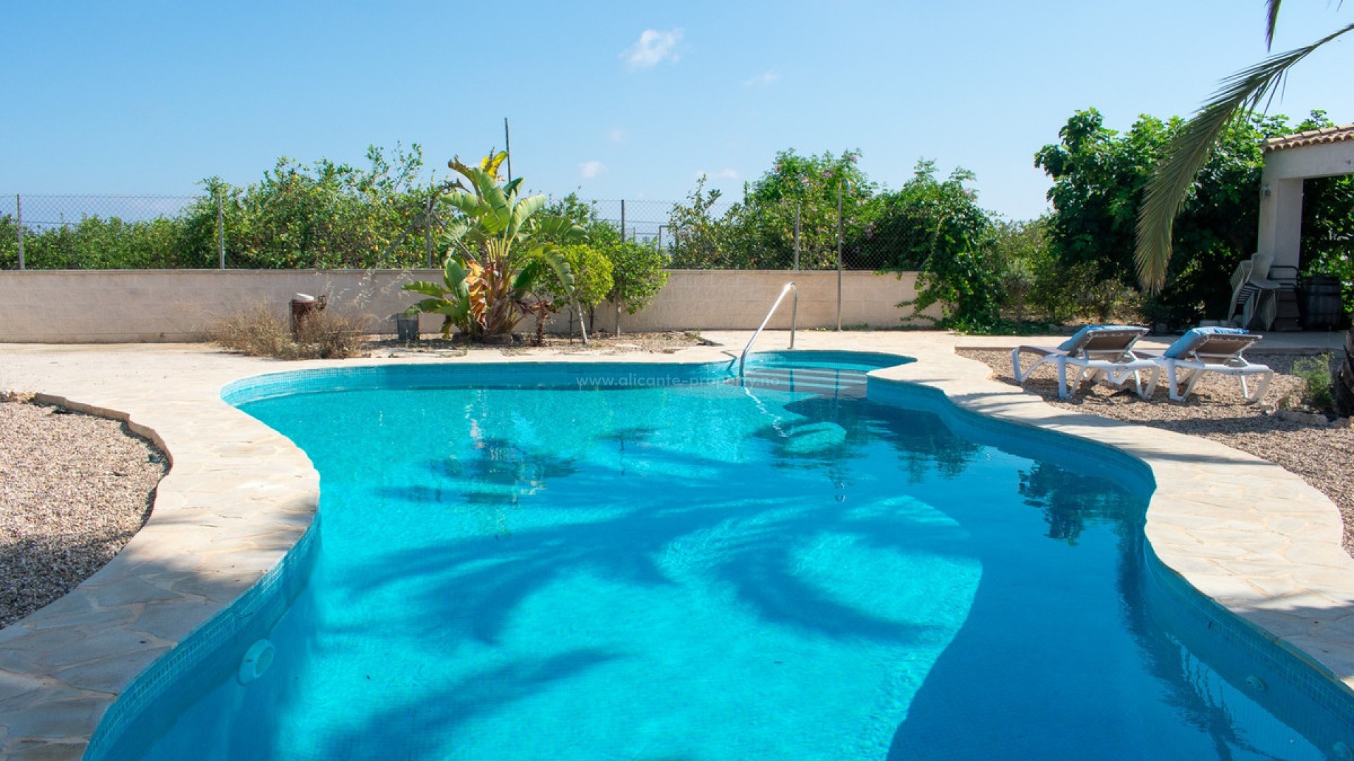 Hus / Villa i Urbanización El Raso