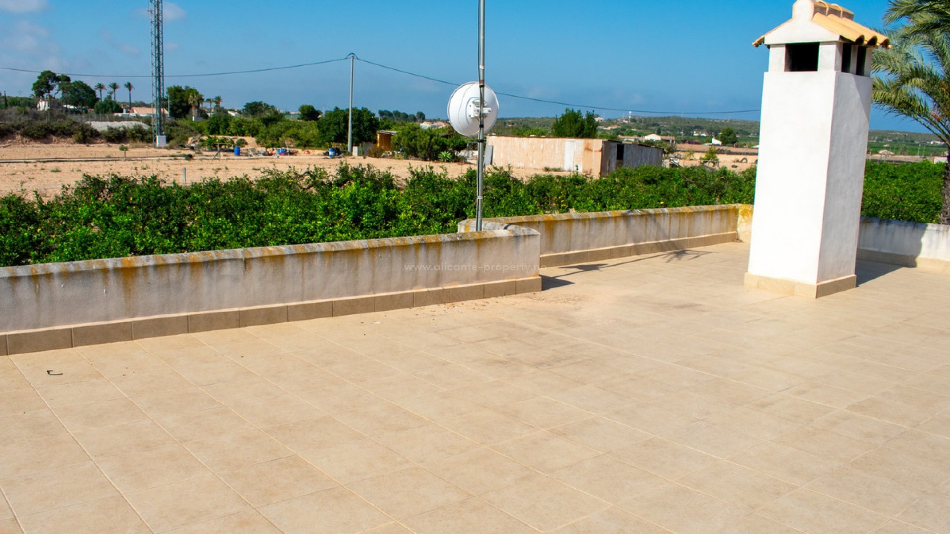 Hus / Villa i Urbanización El Raso