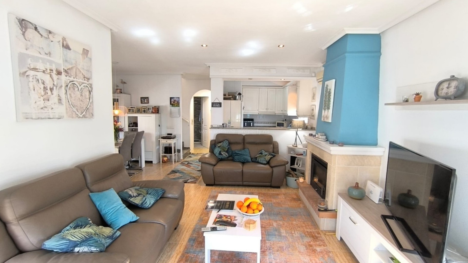 Hus / Villa i Urbanización El Raso