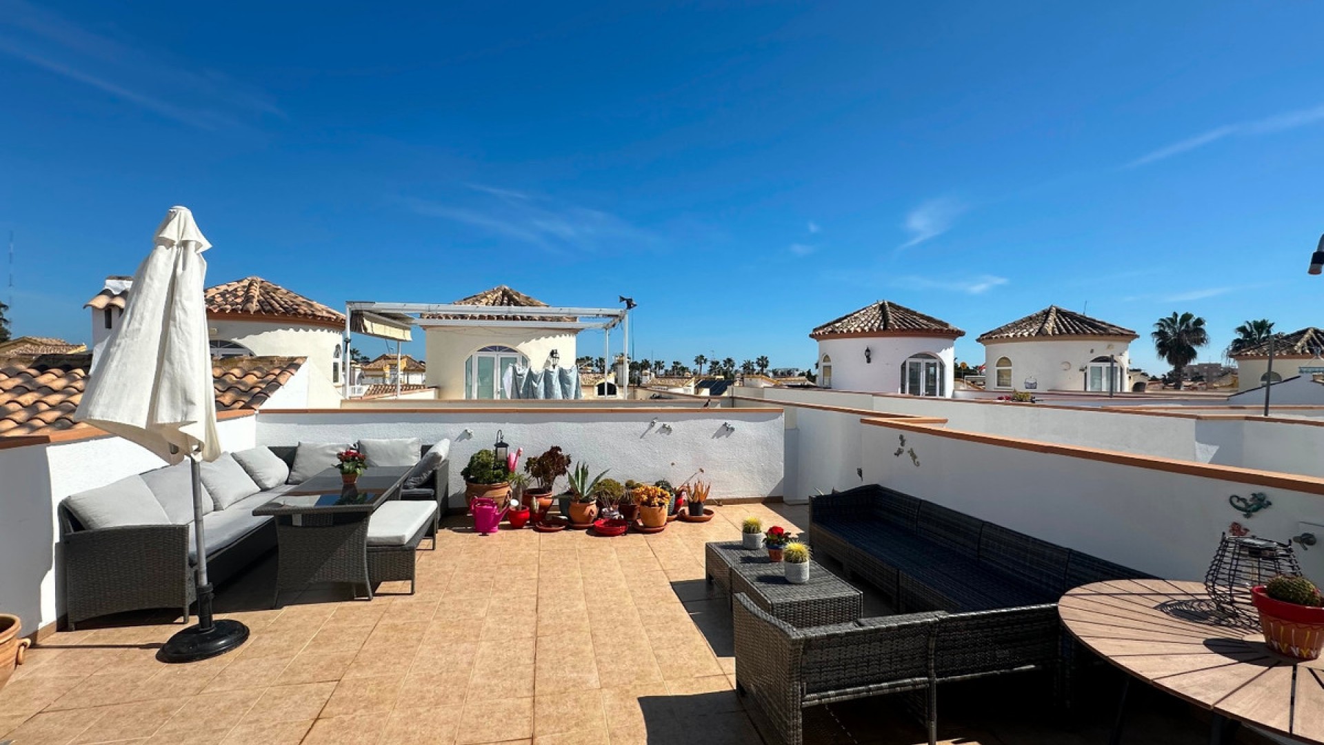 Hus / Villa i Urbanización El Raso