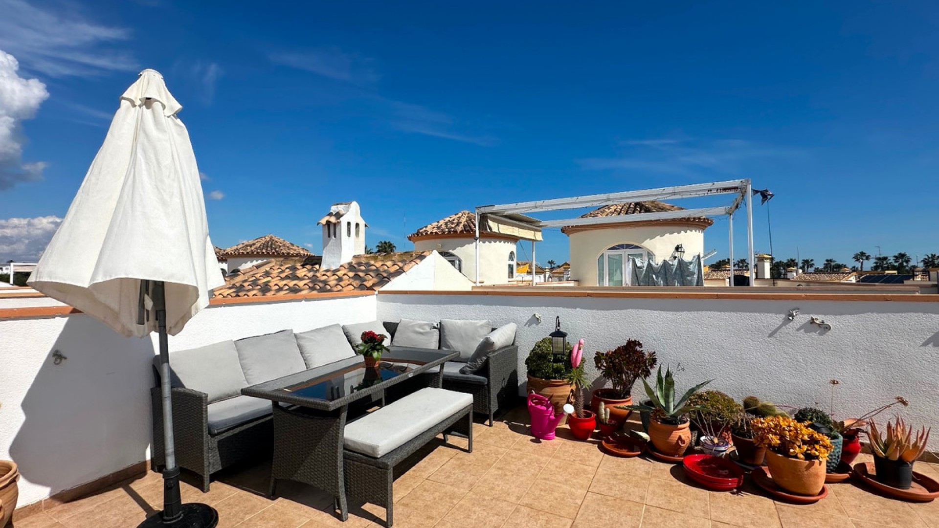 Hus / Villa i Urbanización El Raso