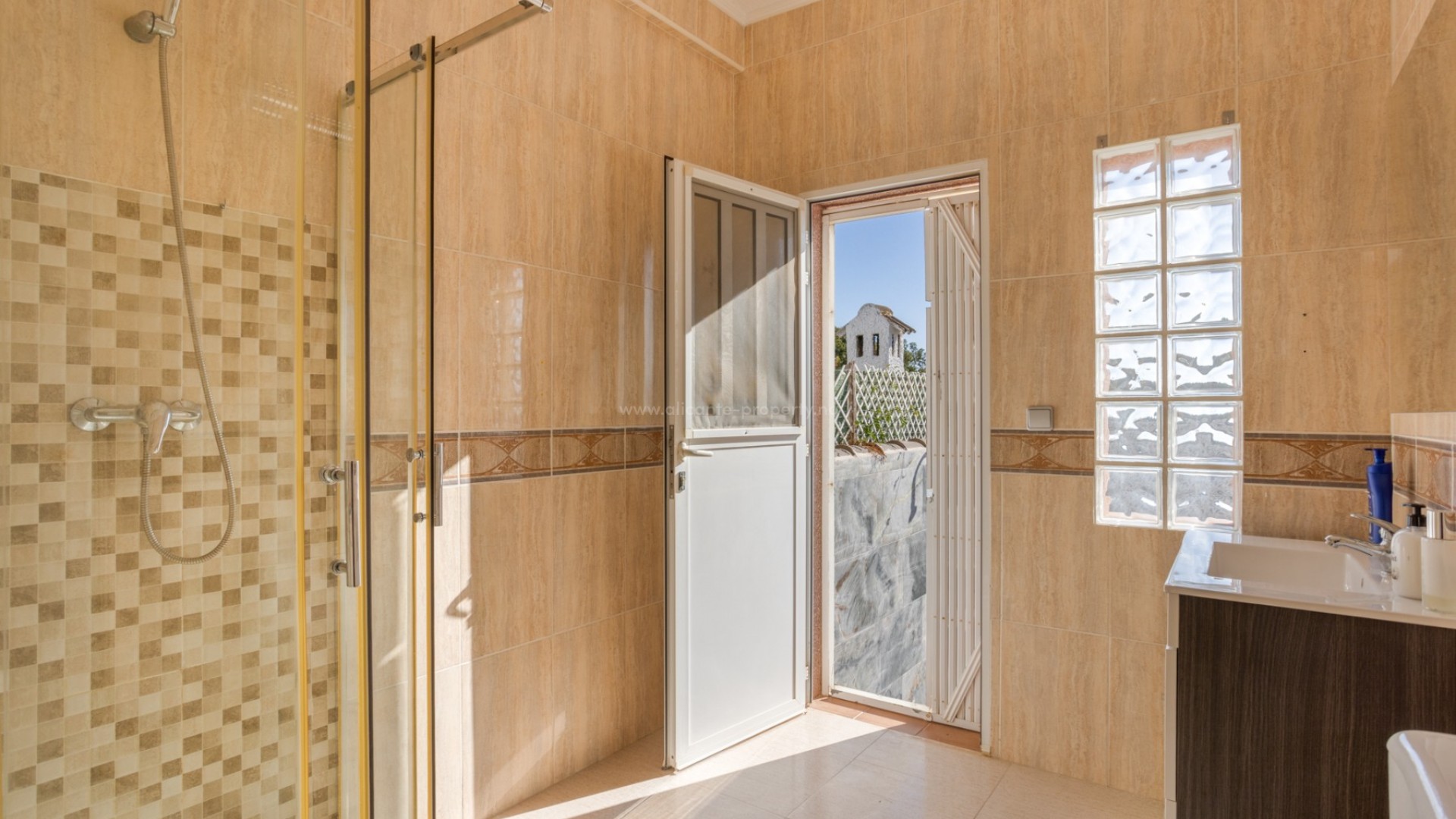 Hus / Villa i Urbanización San Luis