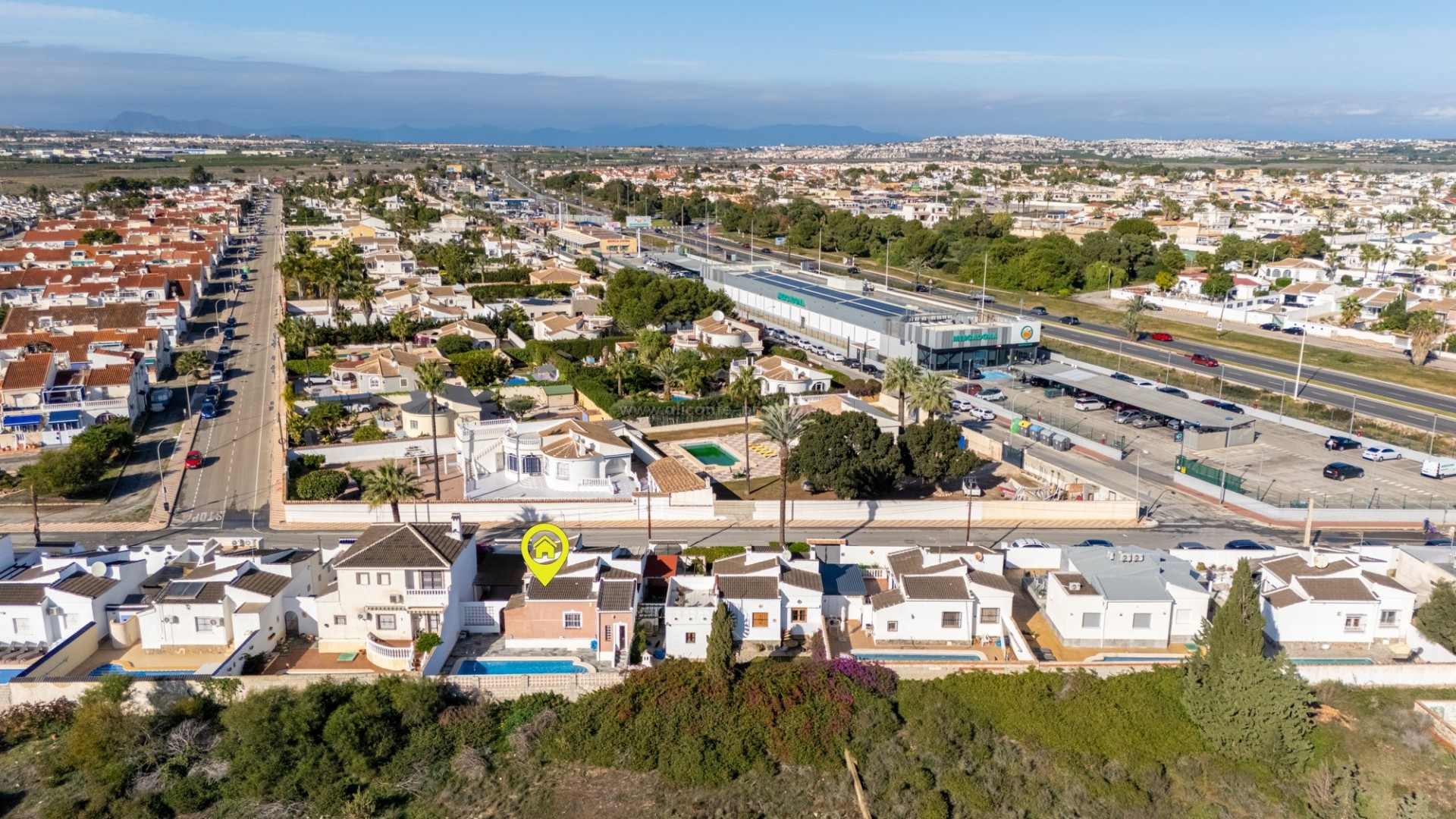 Hus / Villa i Urbanización San Luis