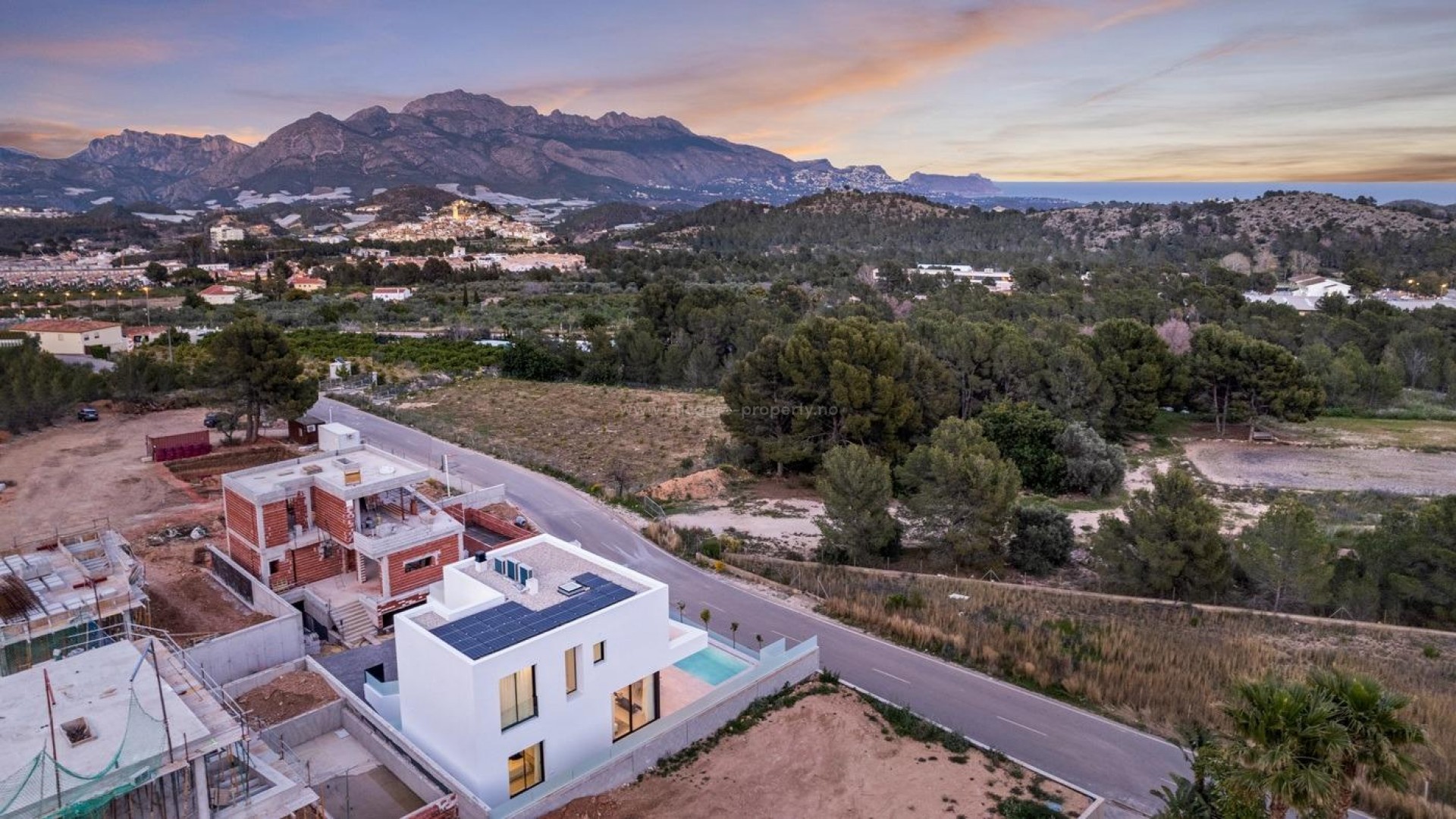 Hus / Villa i Urbanizaciones