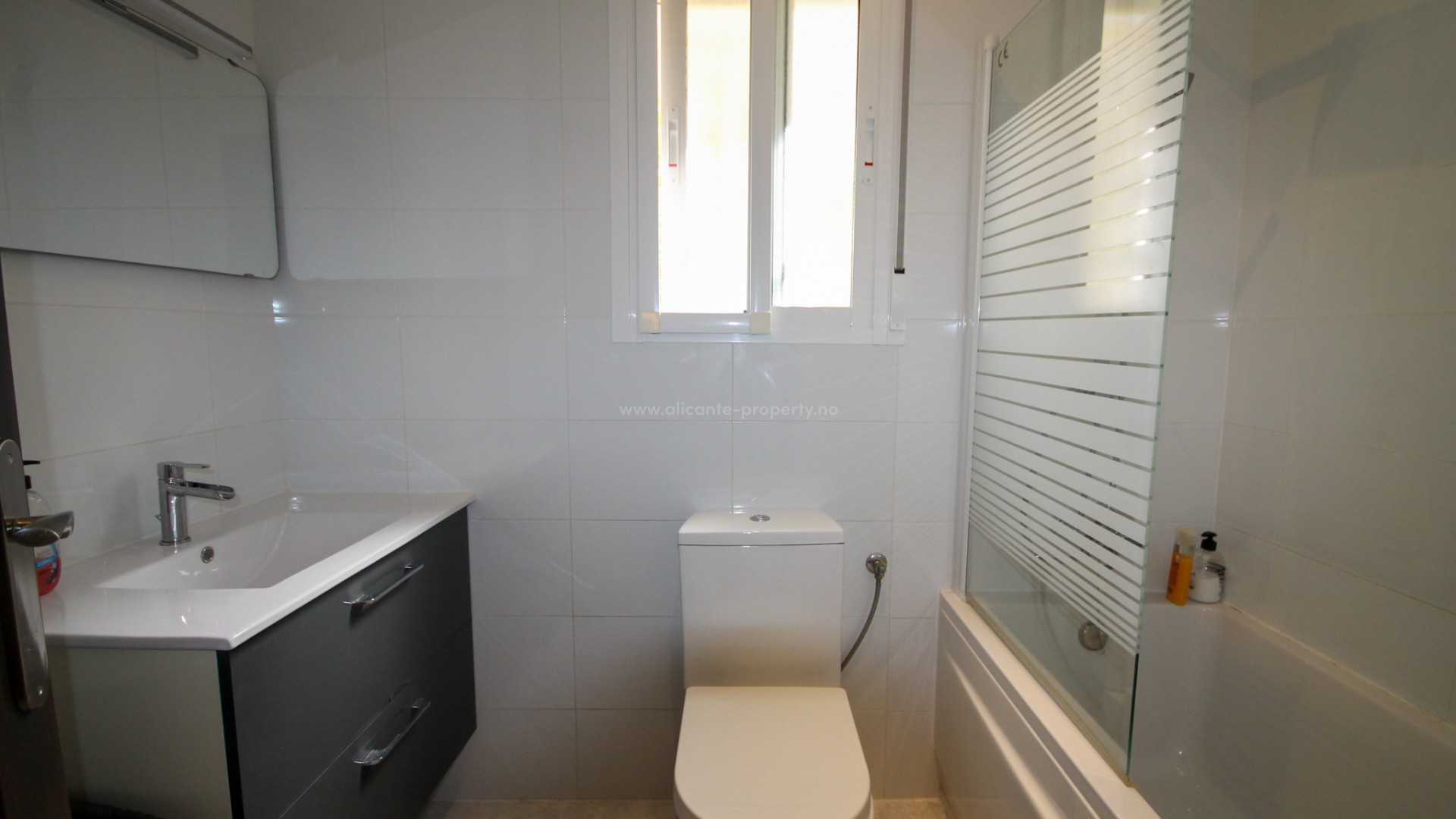 Hus / Villa i Villamartín