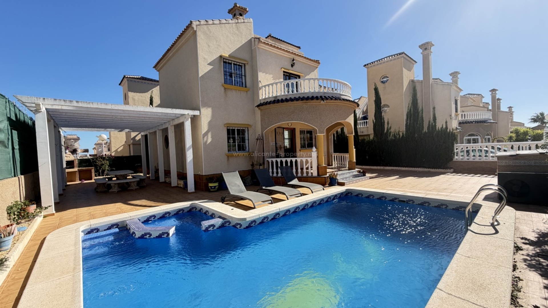 Hus / Villa i Villamartín