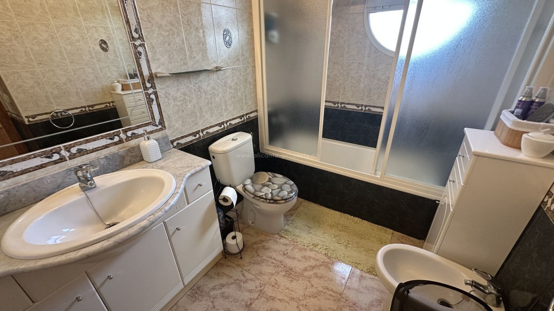 Hus / Villa i Villamartín