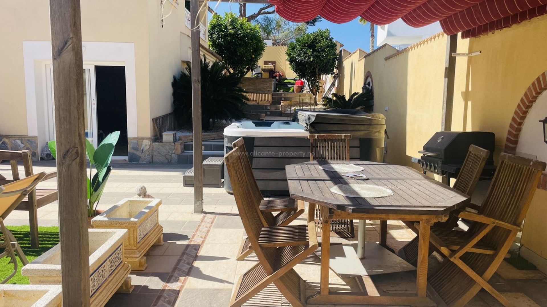 Hus / Villa i Villamartín