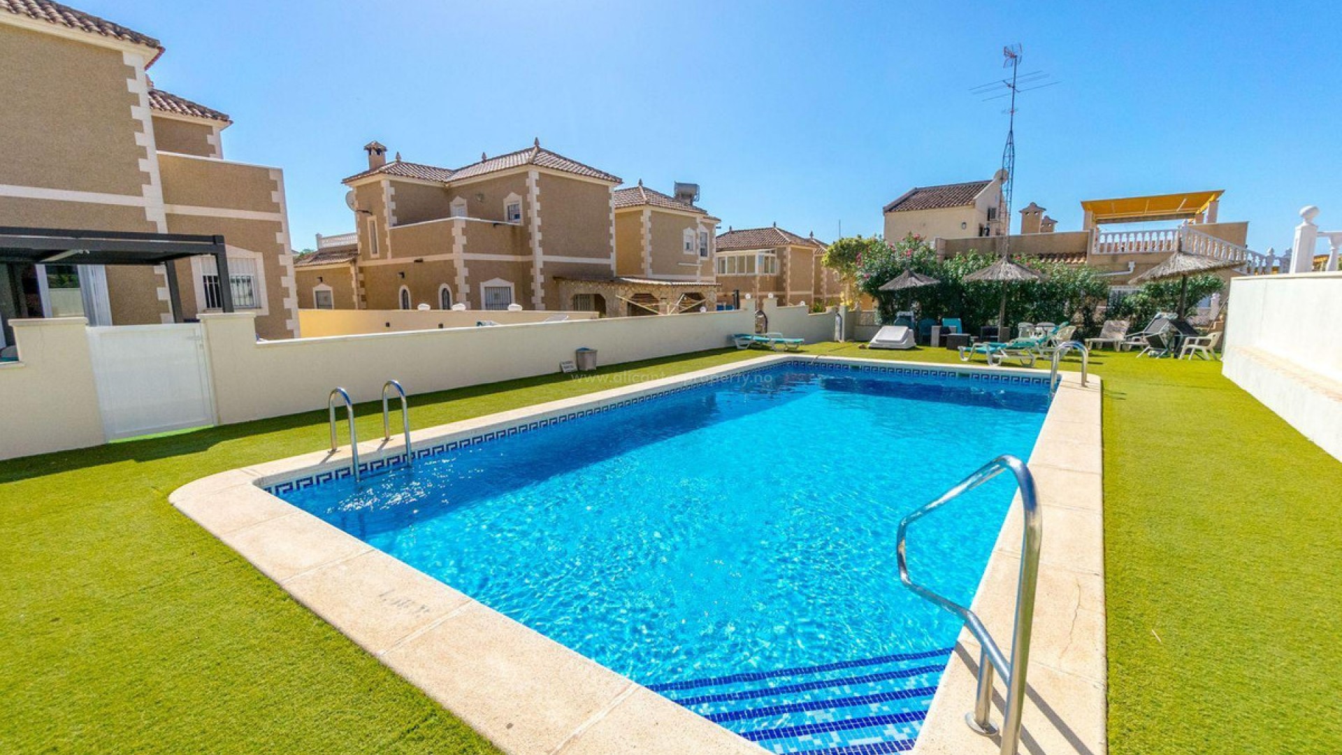 Hus / Villa i Villamartín