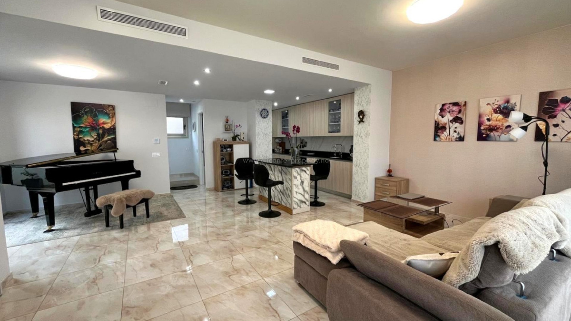 Hus / Villa i Villamartín