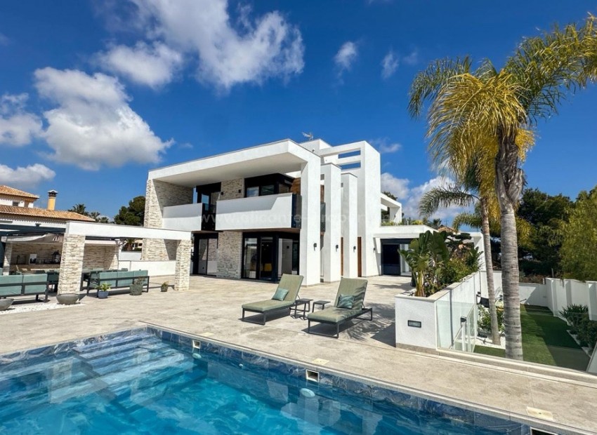 Hus / Villa i Villamartin