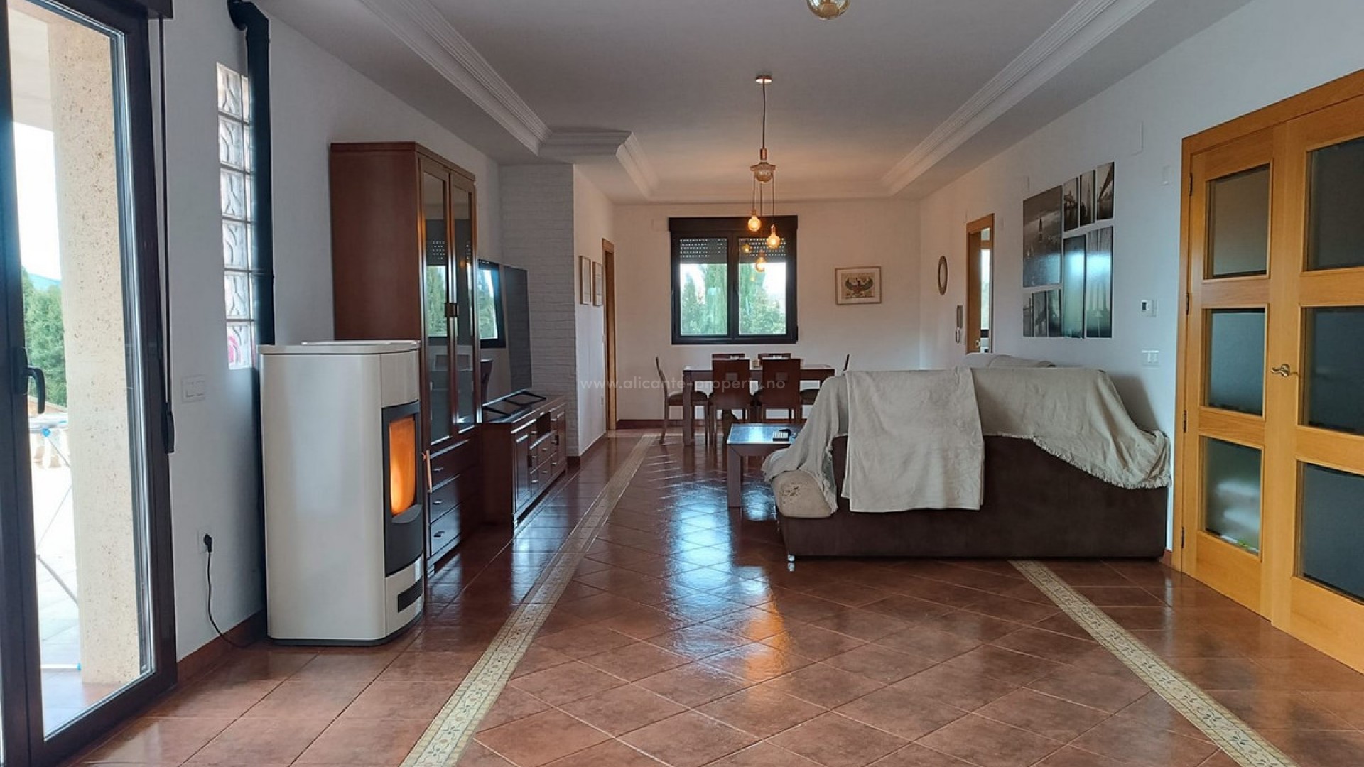 Hus / Villa i Yecla Centro