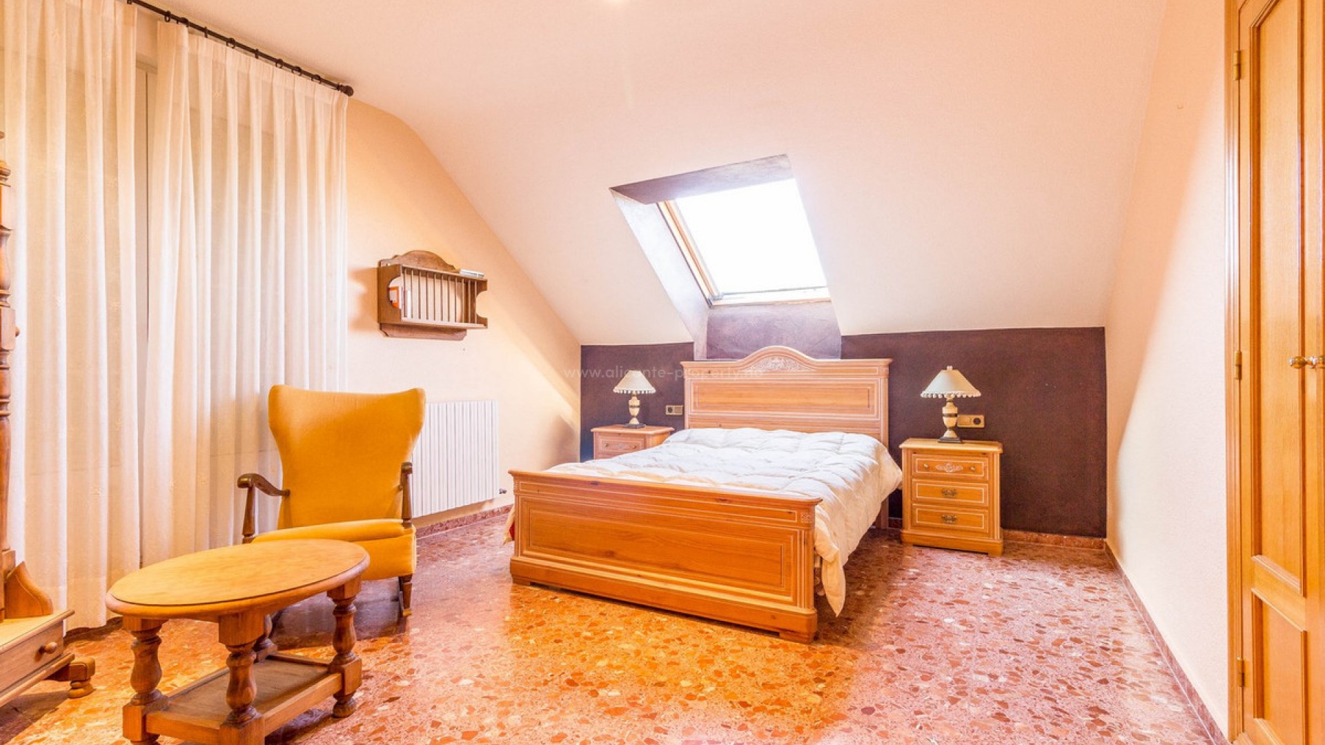 Hus / Villa i Yecla Centro