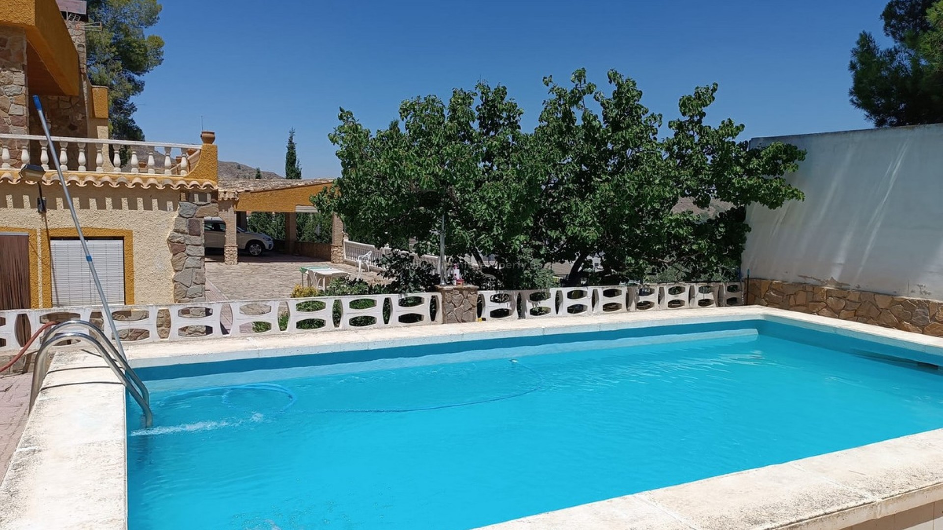 Hus / Villa i Yecla Centro