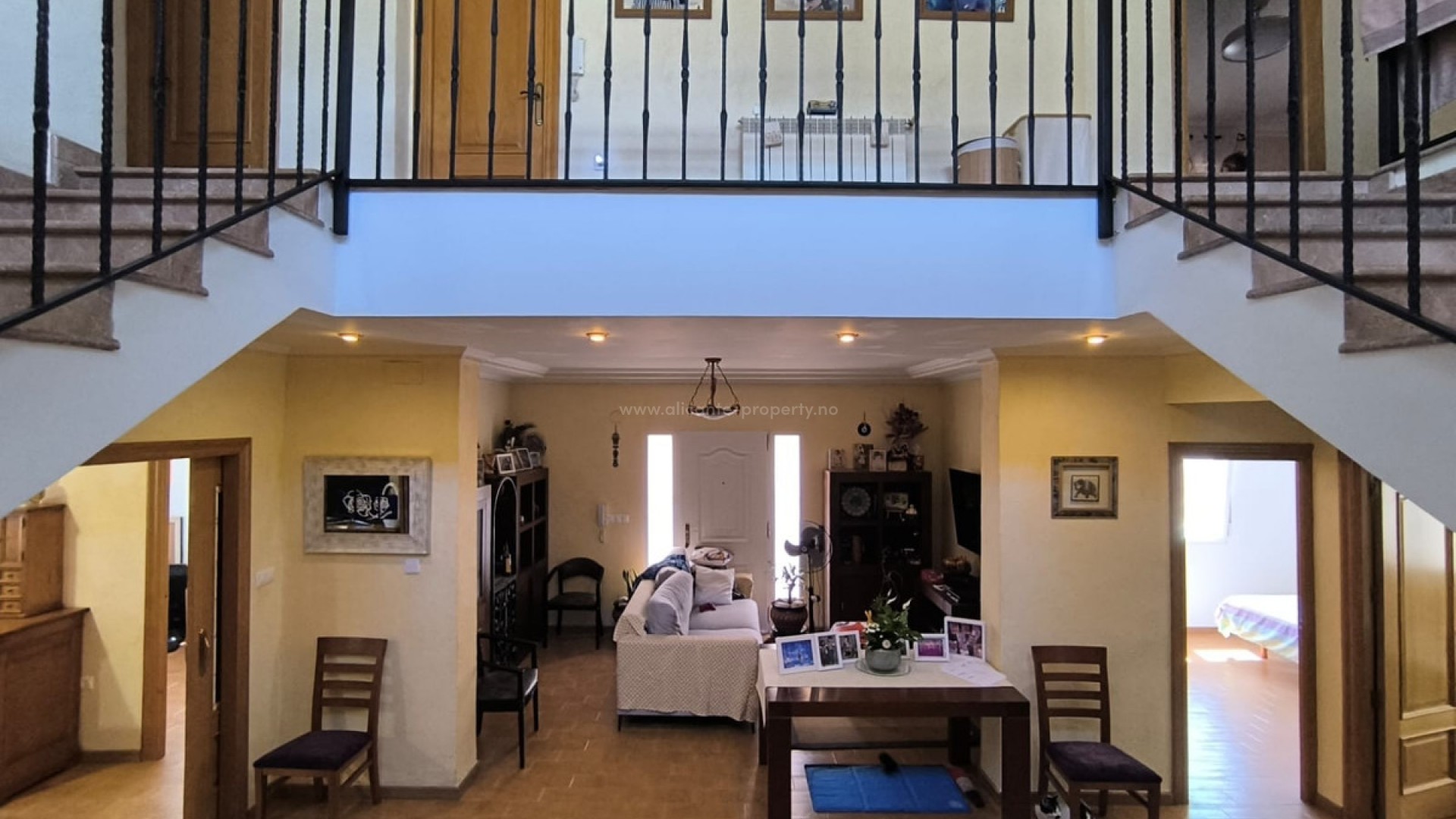 Hus / Villa i Yecla Centro