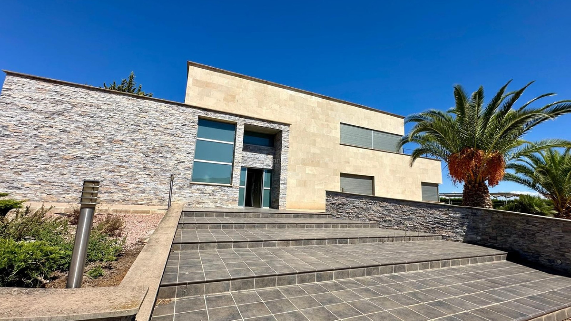 Hus / Villa i Yecla Centro