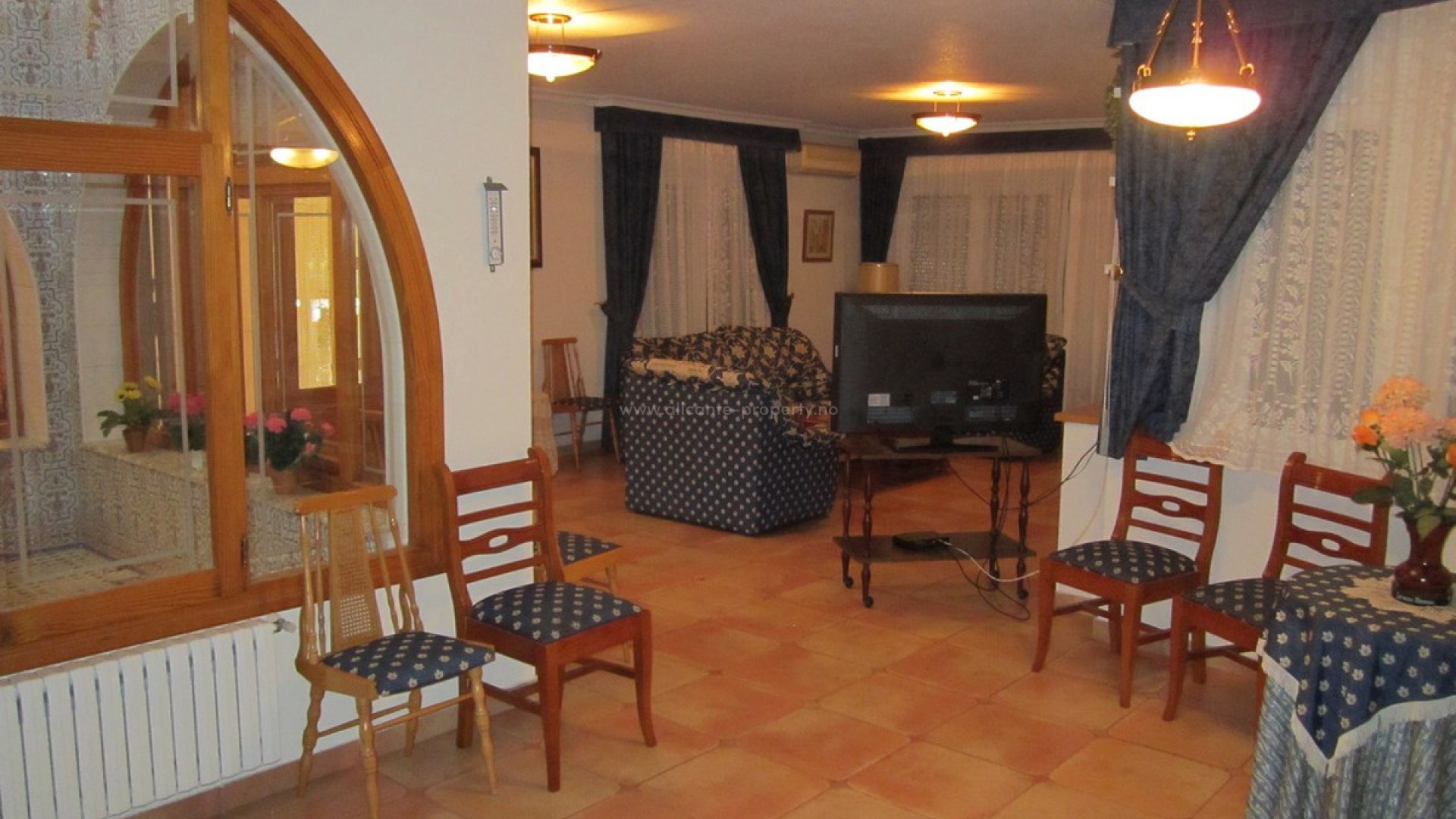 Hus / Villa i Yecla Centro