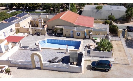 Landsted - Brukt bolig - Los Montesinos - Los Montesinos