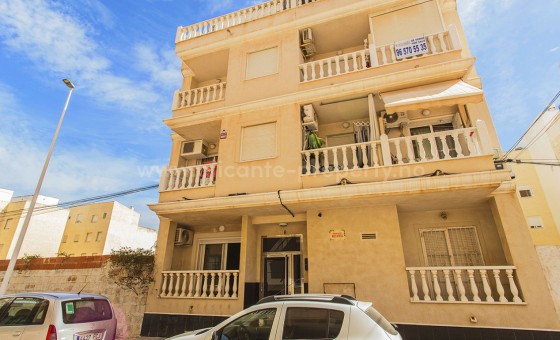 Leilighet / leilighet - Brukt bolig - Torrevieja - La Mata