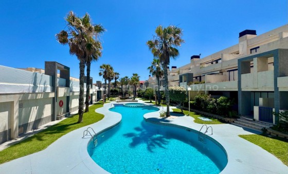 Leilighet / leilighet - Brukt bolig - Torrevieja - La Mata