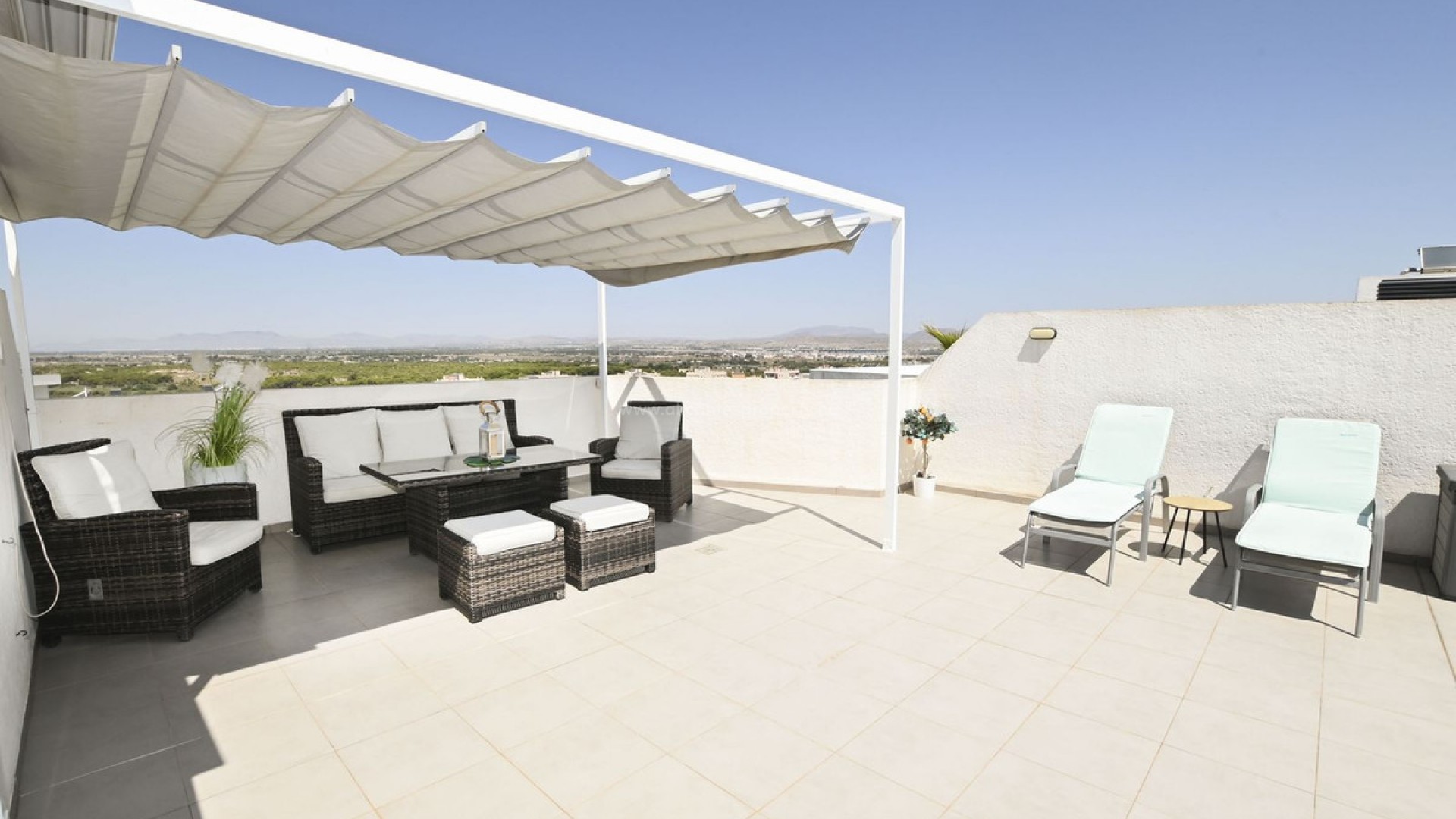 Leilighet / leilighet i Arenales del Sol