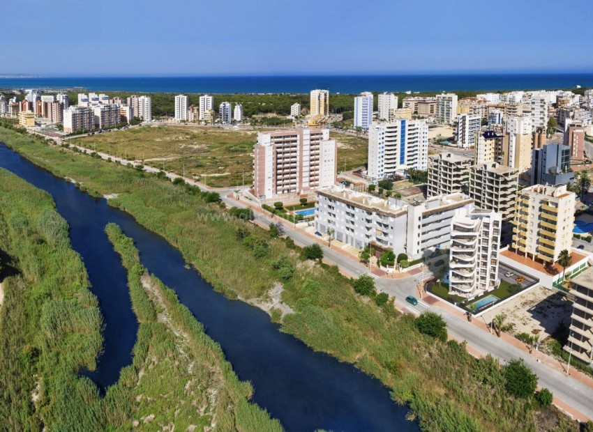 Leilighet / leilighet i Avenida del Puerto