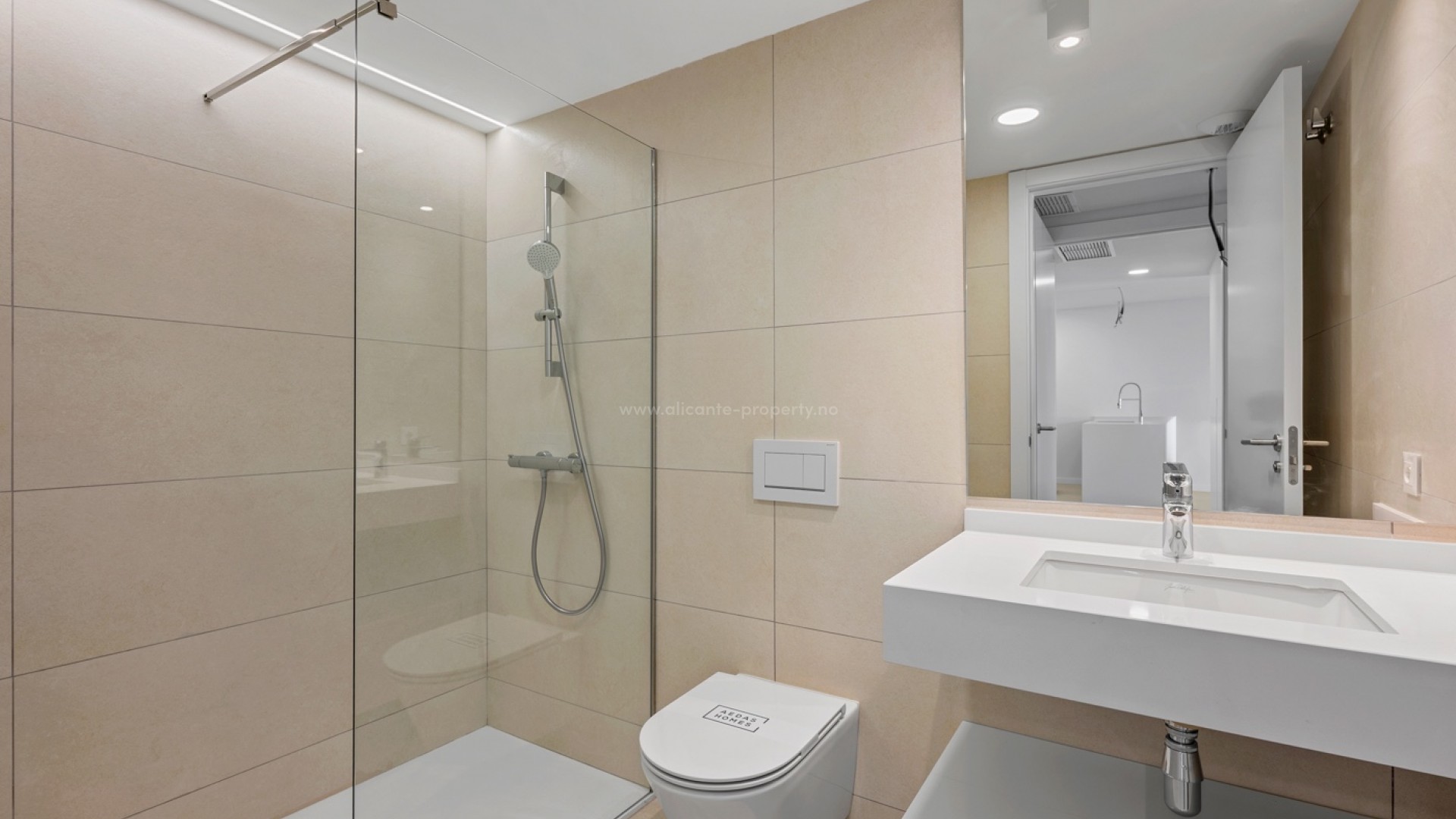 Leilighet / leilighet i Denia