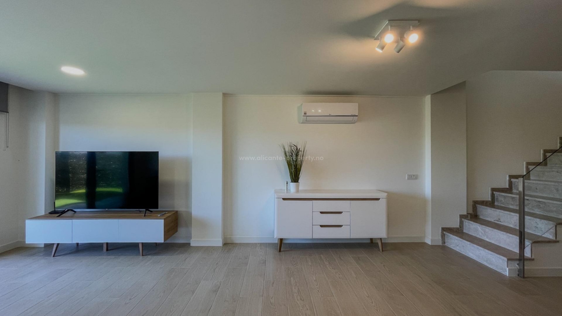 Leilighet / leilighet i Finestrat