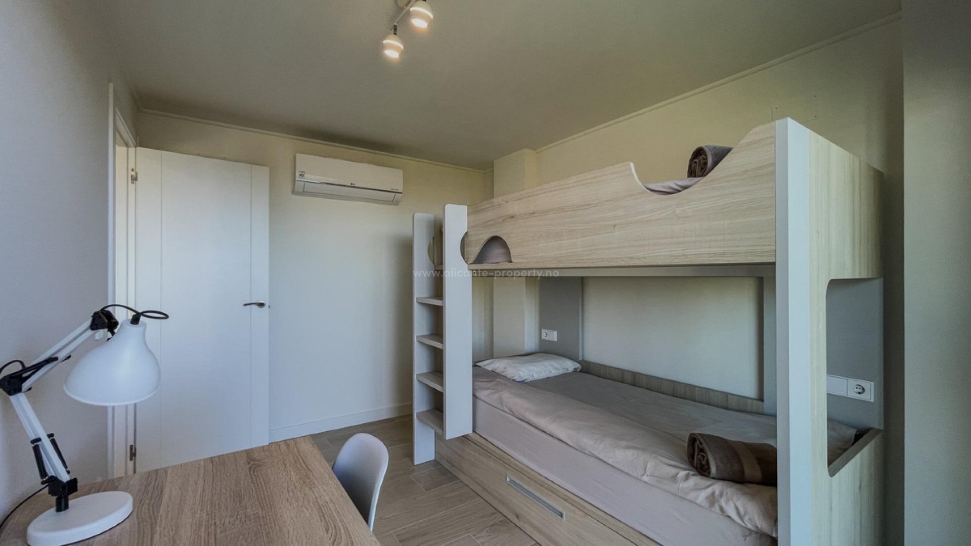 Leilighet / leilighet i Finestrat