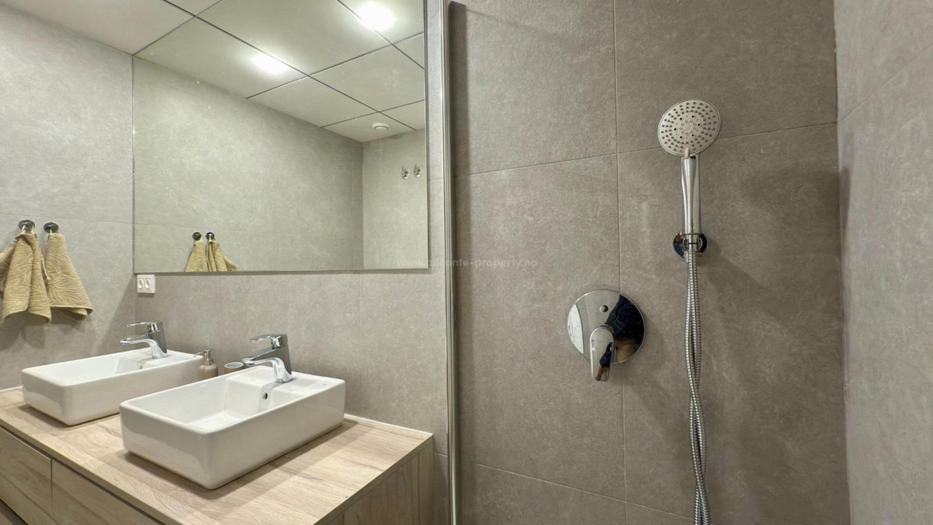 Leilighet / leilighet i Finestrat