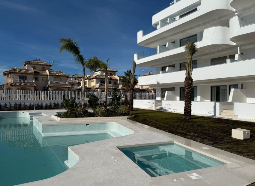 Leilighet / leilighet i Lomas de Cabo Roig