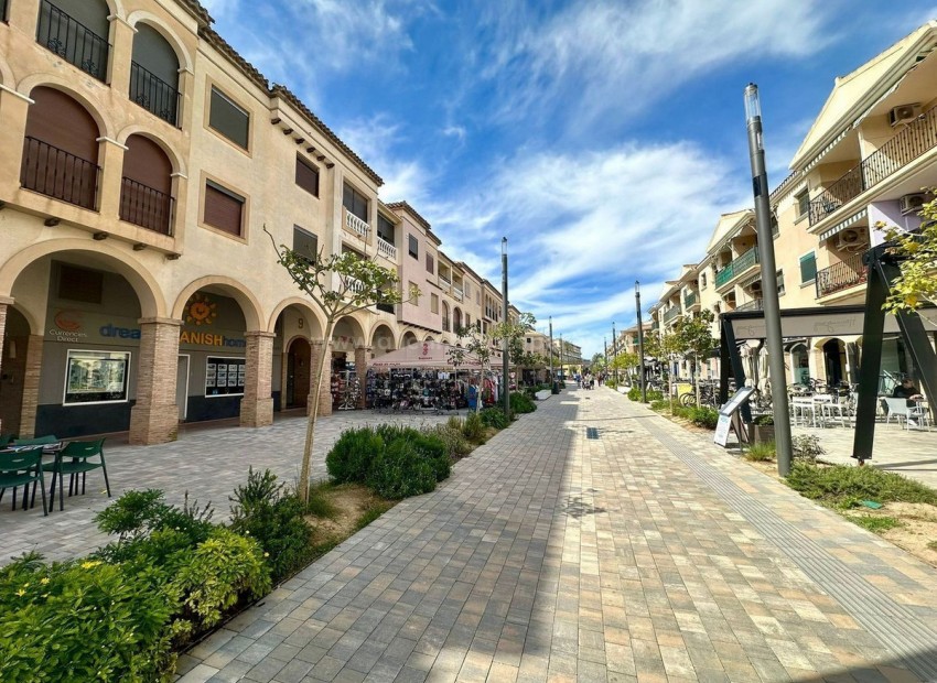 Leilighet / leilighet i Los Alcazares Centro