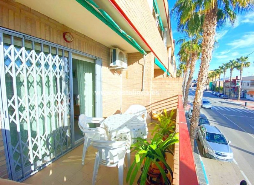 Leilighet / leilighet i Los Alcazares