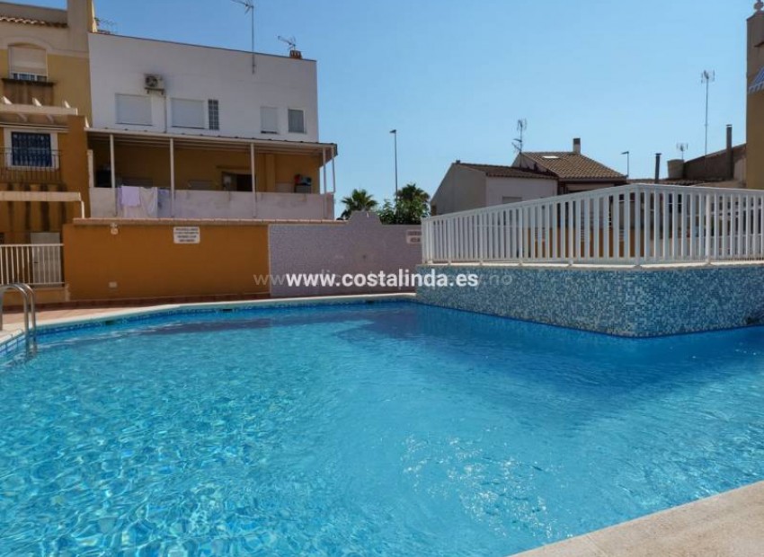 Leilighet / leilighet i Los Alcazares