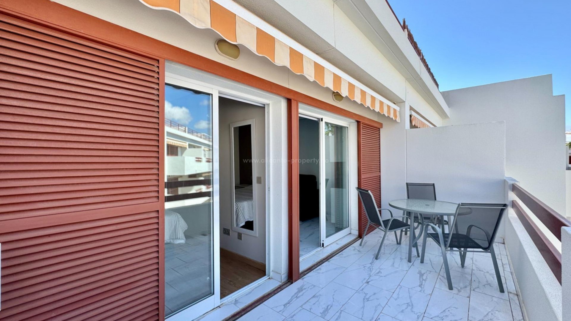 Leilighet / leilighet i Playa Flamenca