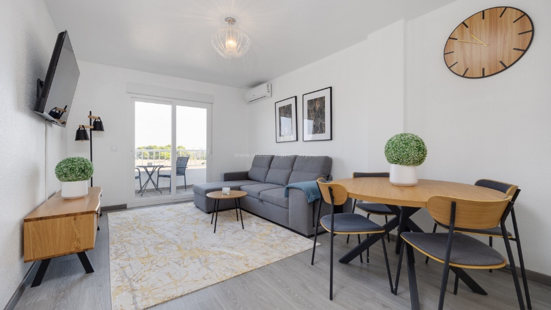 Leilighet / leilighet i Punta Prima