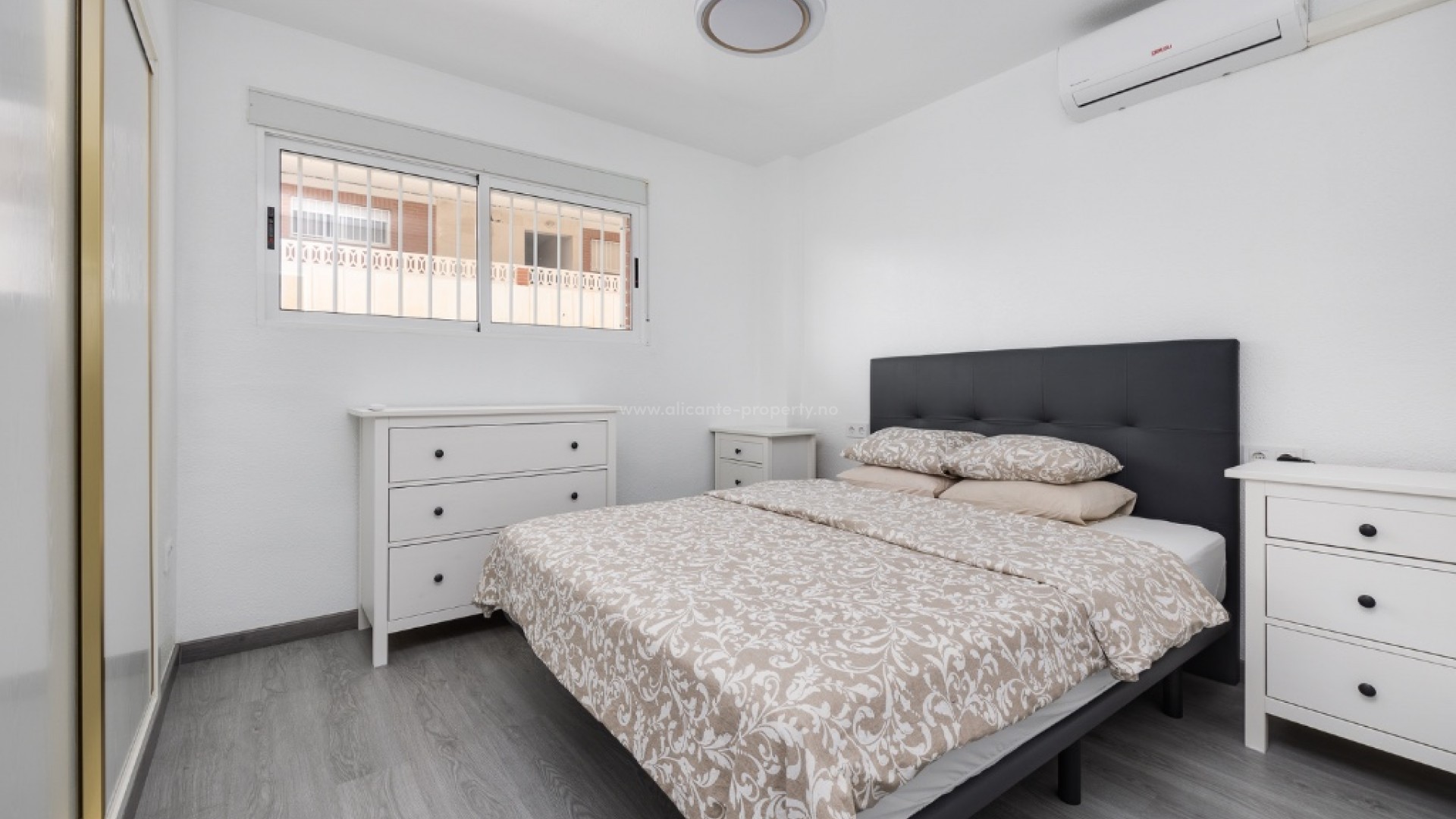 Leilighet / leilighet i Punta Prima