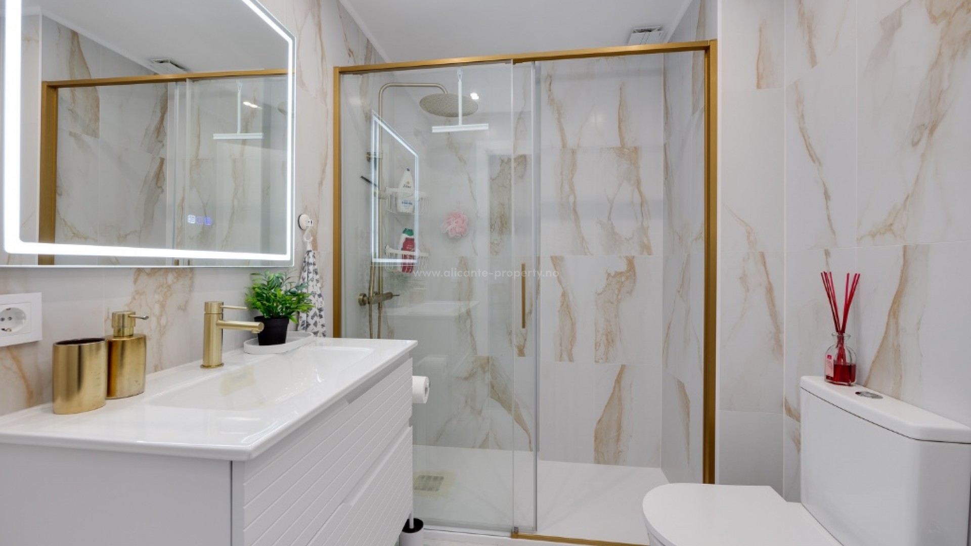 Leilighet / leilighet i Punta Prima