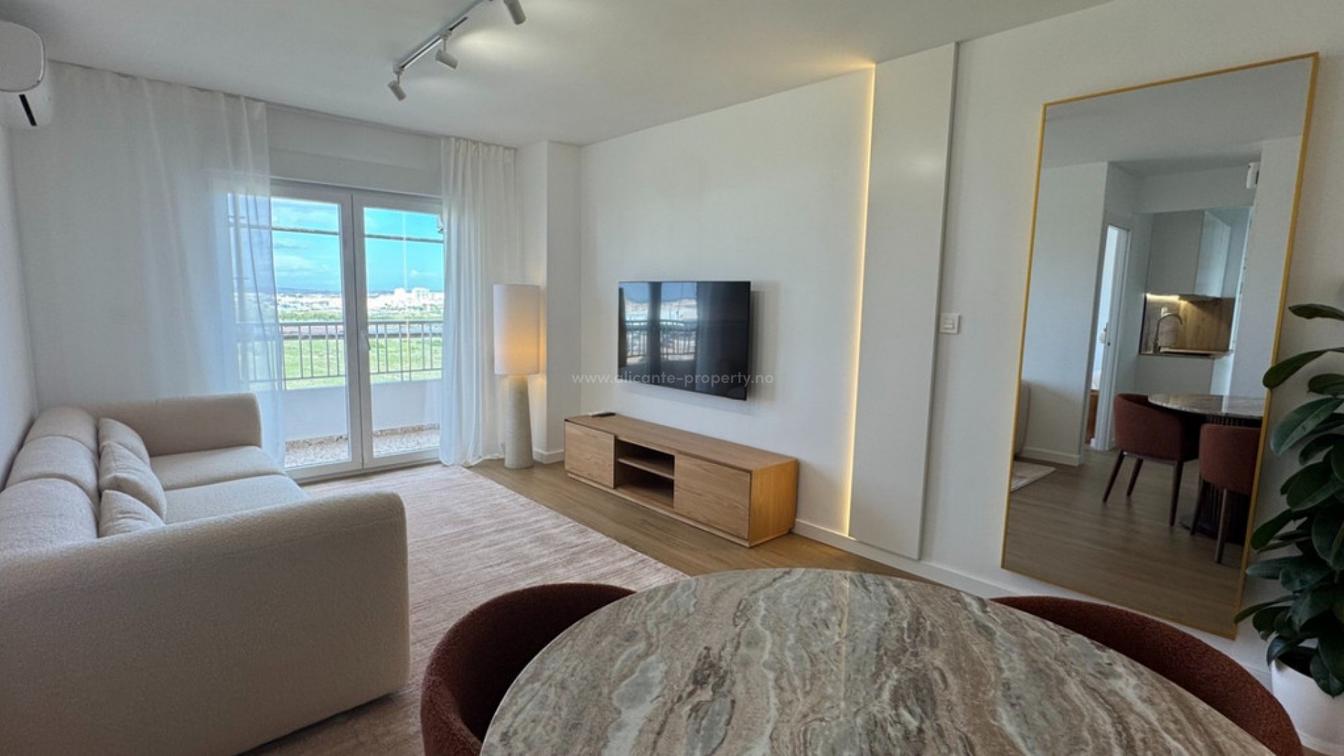 Leilighet / leilighet i Punta Prima