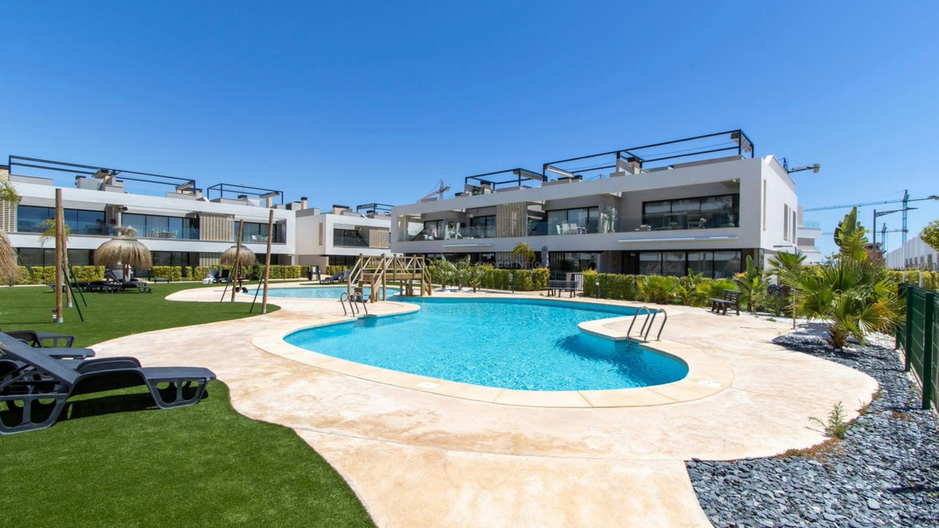 Leilighet / leilighet i Santa Rosalia Lake and Life Resort